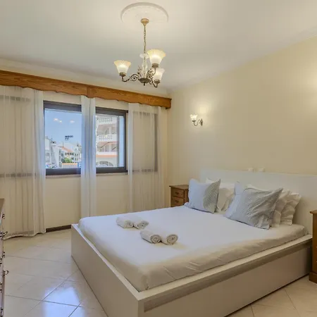 #366 Cozy 1br Retreat Private Balcony Albufeira