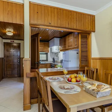 Apartman #366 Cozy 1br Retreat Private Balcony