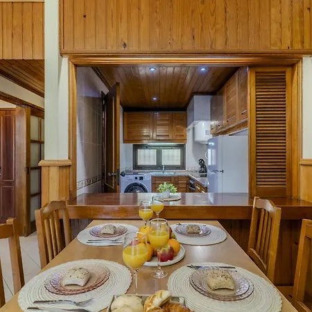 Apartman #366 Cozy 1br Retreat Private Balcony *